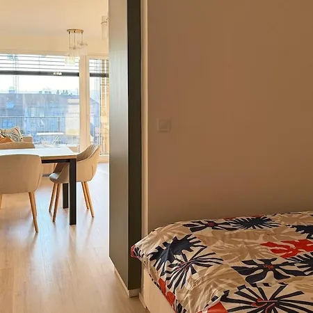 Апартаменты Homey 610 Komarov