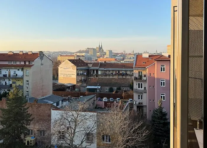 Апартаменты Homey 610 *